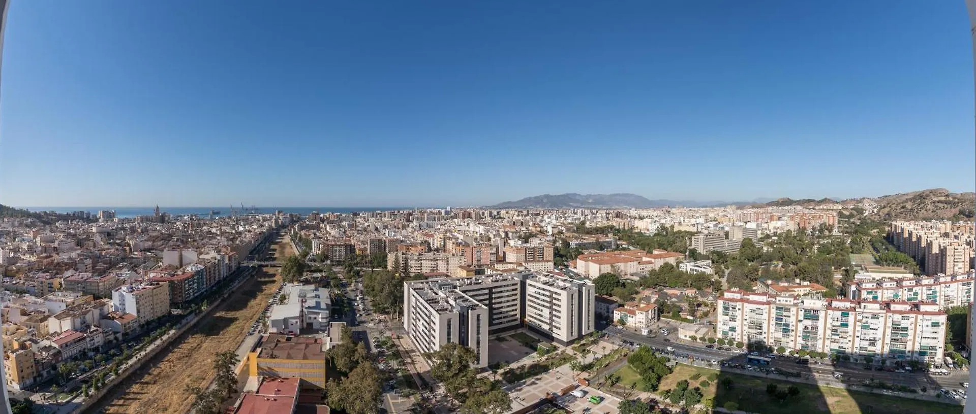 Malaga Urban Sky 23º Apartment Spain